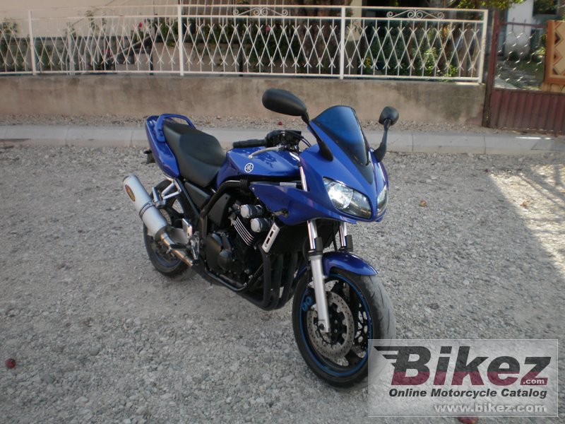 Yamaha FZS 600 Fazer