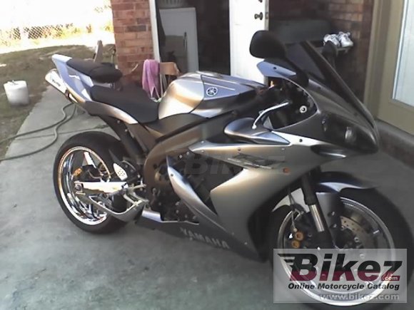 2004 Yamaha YZF-R1