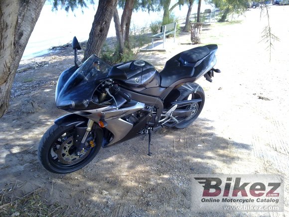 2004 Yamaha YZF-R1