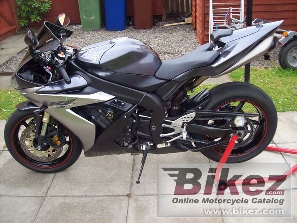 Yamaha YZF-R1