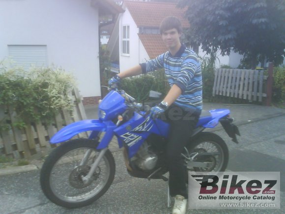 2005 Yamaha XT 125 R