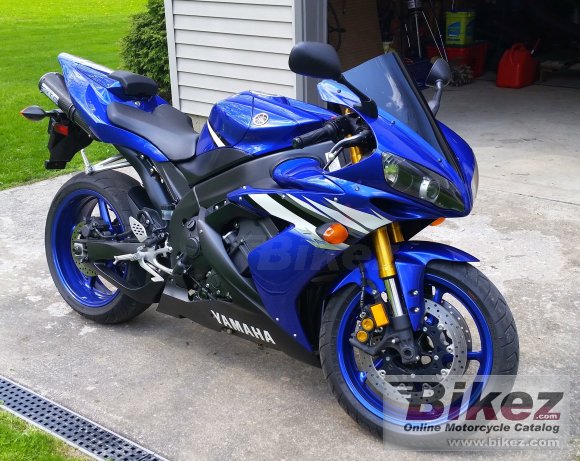 Yamaha YZF-R1 gallery