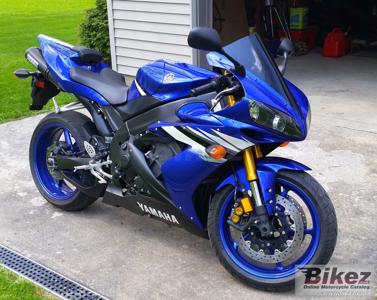 Yamaha YZF-R1