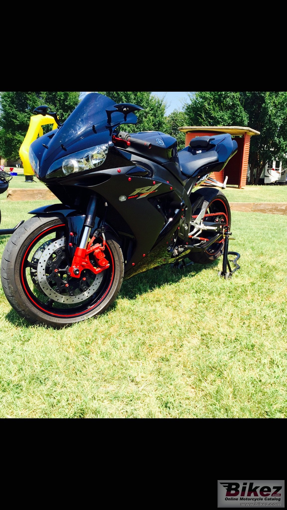 Yamaha YZF-R1