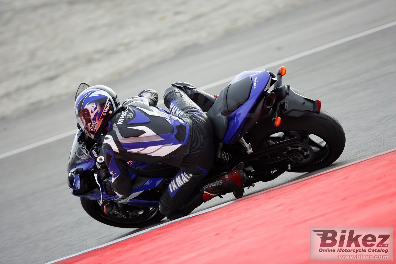 Yamaha YZF-R1