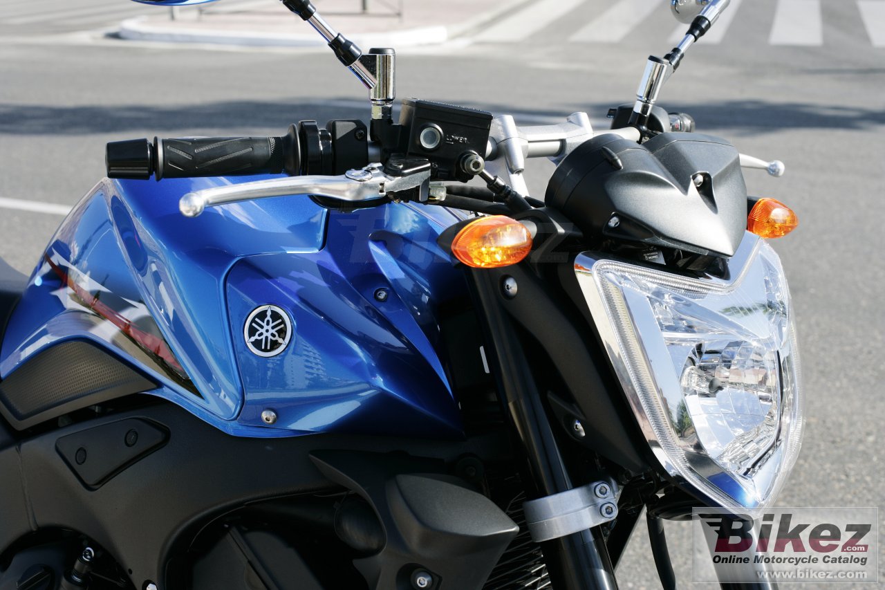 Yamaha FZ1