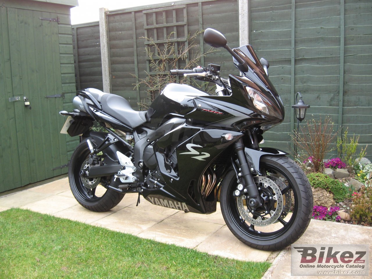 Yamaha FZ6 Fazer S2