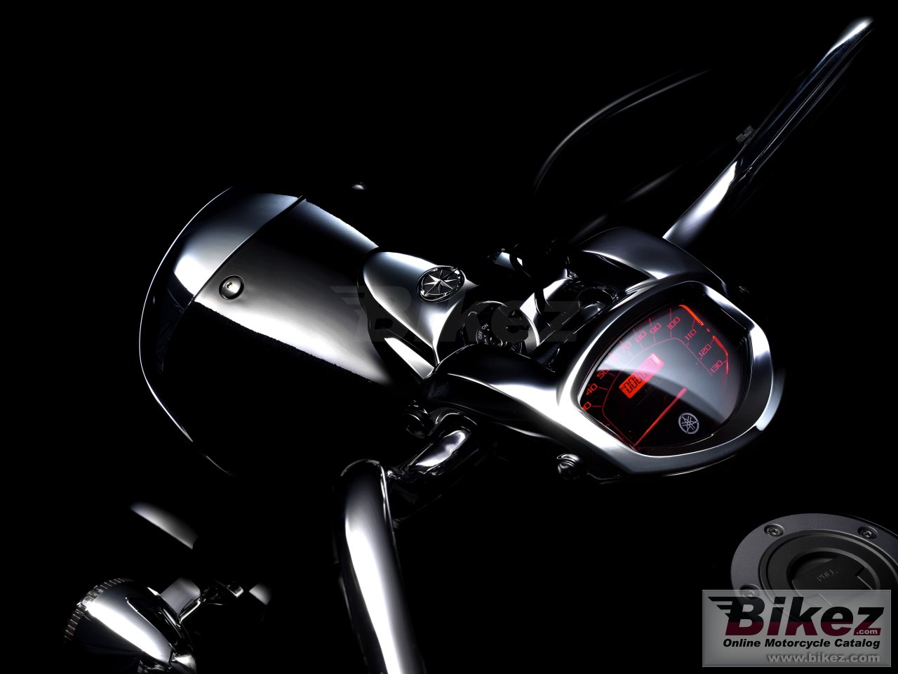 Yamaha XVS 1300 A Midnight Star