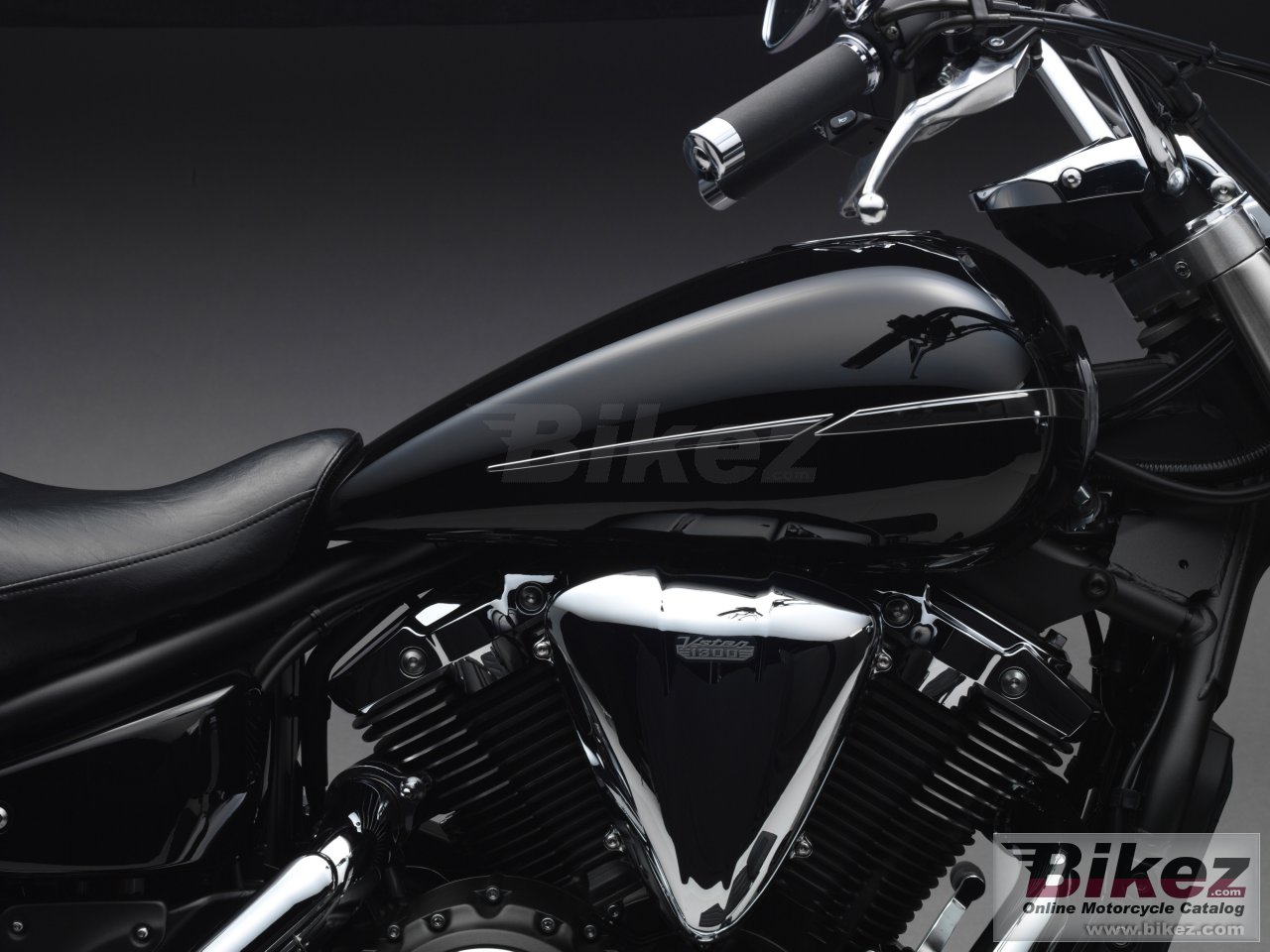 Yamaha XVS 1300 A Midnight Star