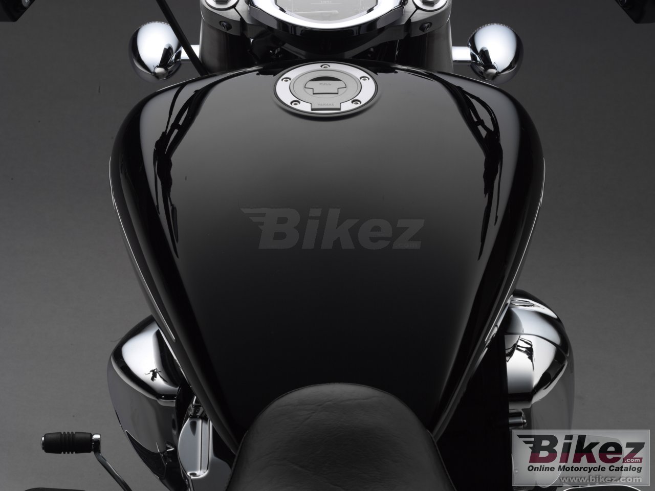 Yamaha XVS 1300 A Midnight Star