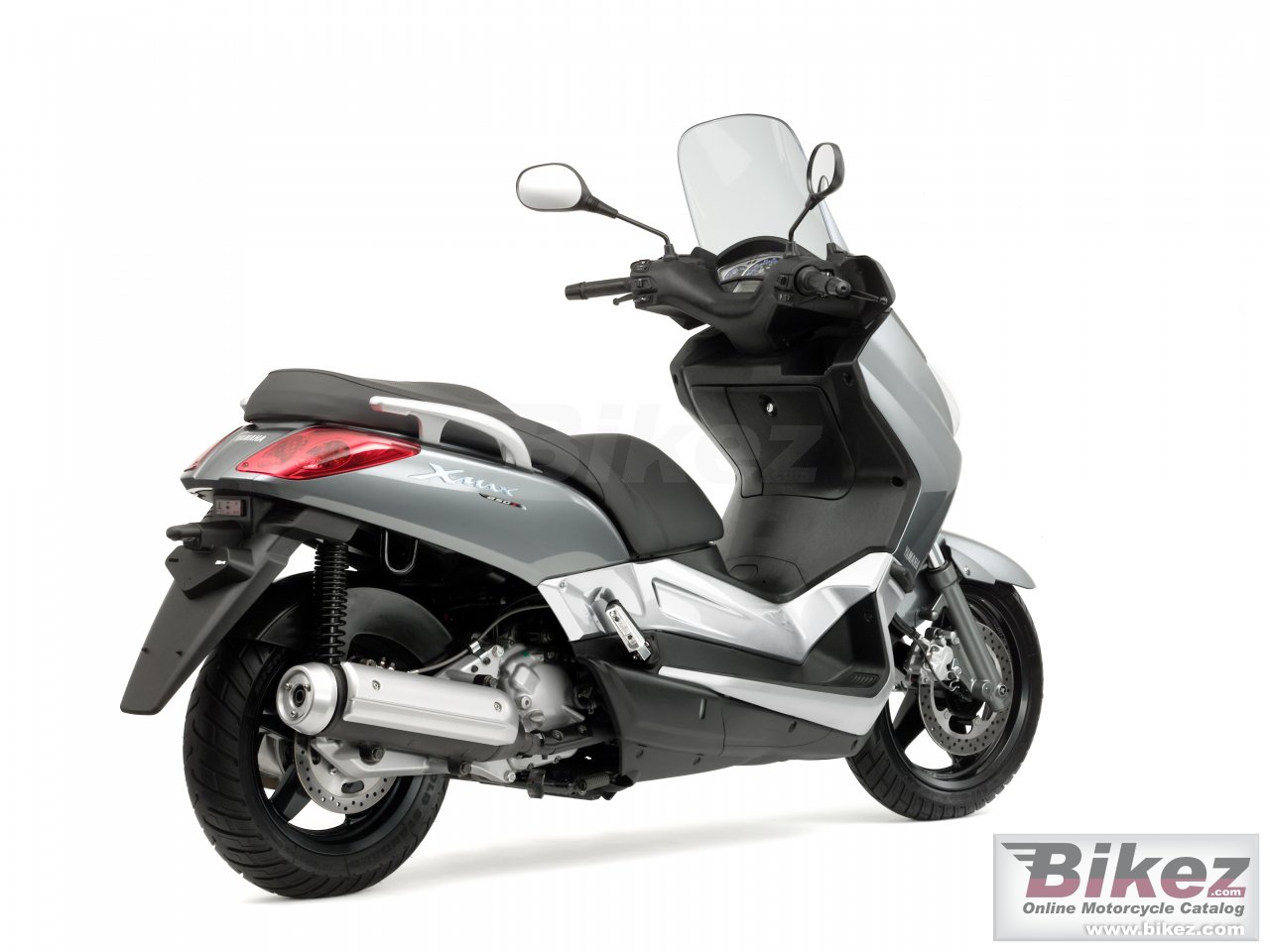 Yamaha X-Max 250