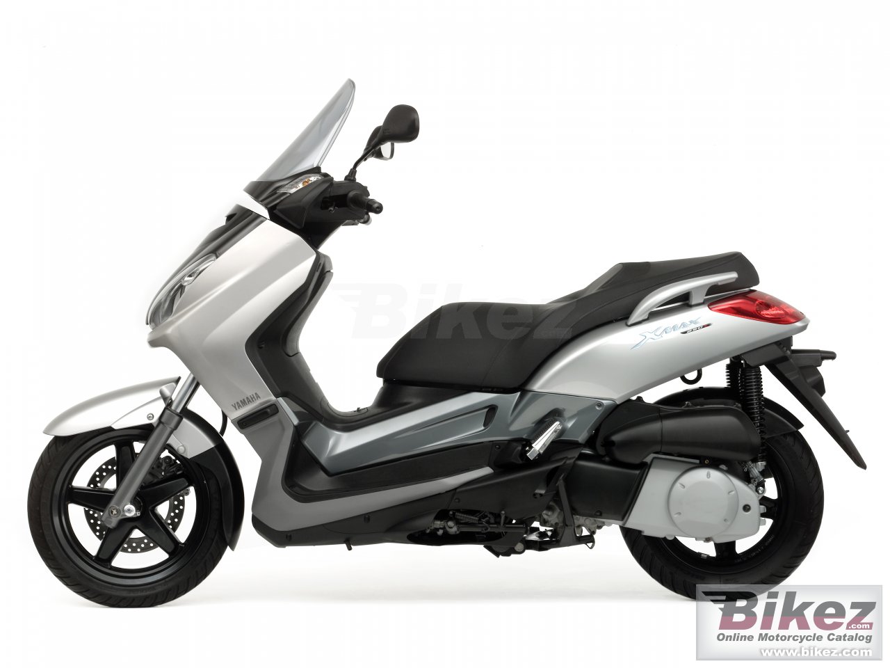 Yamaha X-Max 250