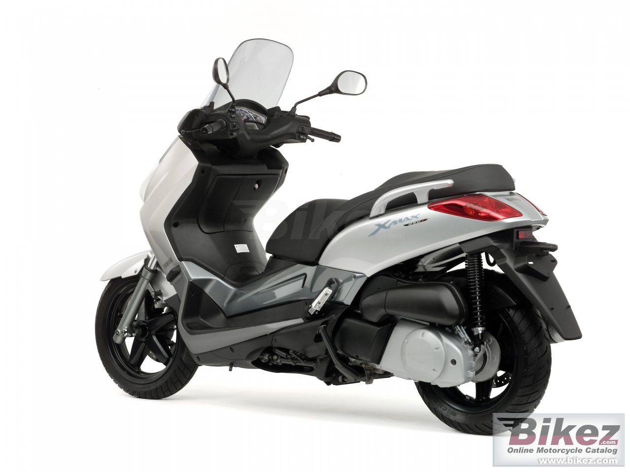 Yamaha X-Max 250