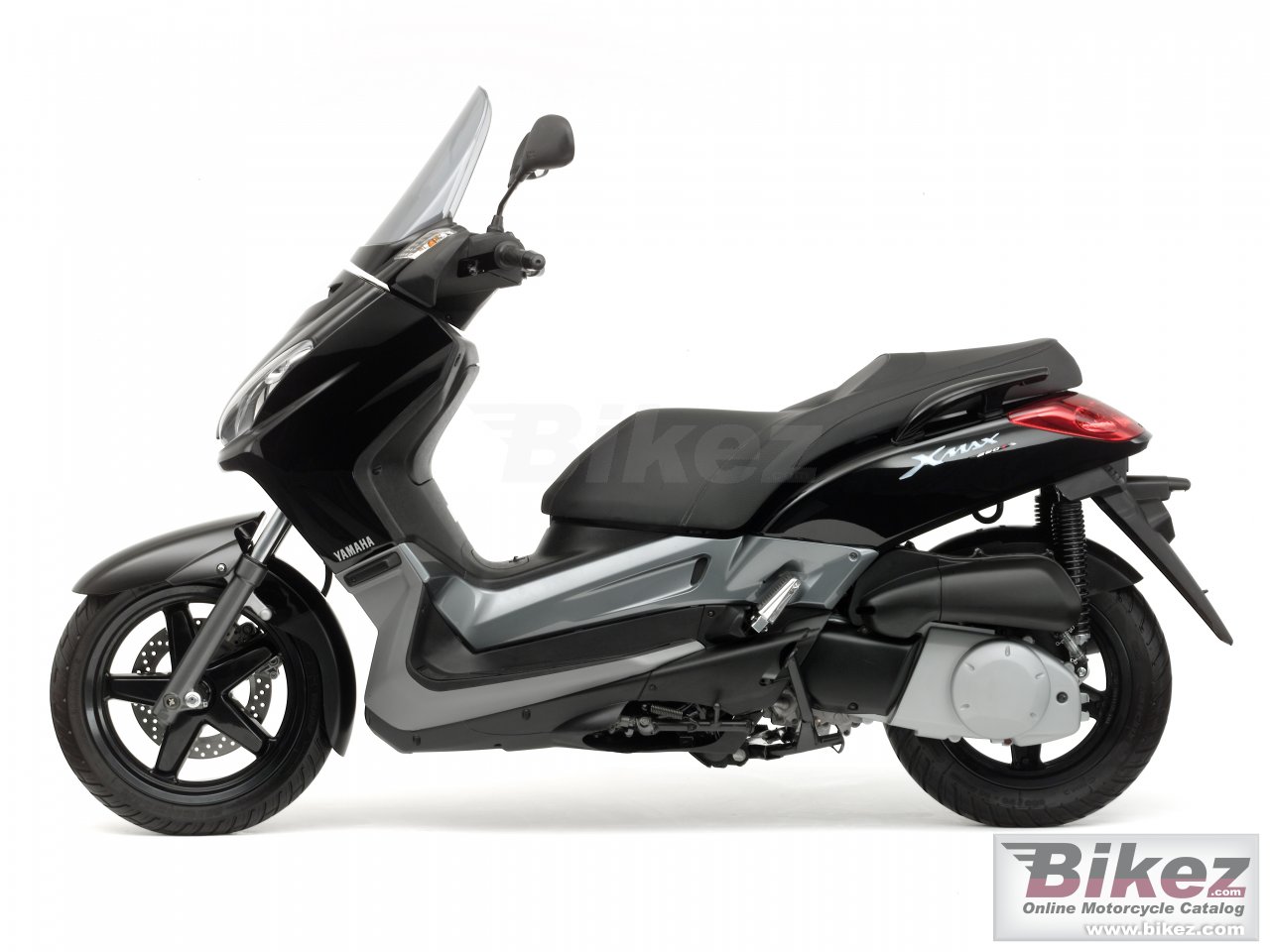 Yamaha X-Max 250