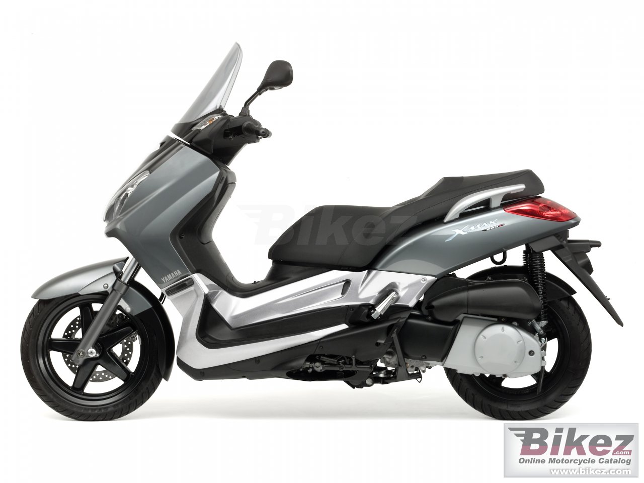 Yamaha X-Max 250