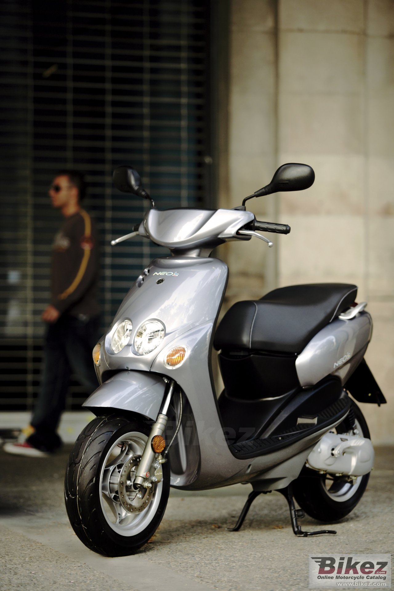 Yamaha Neos