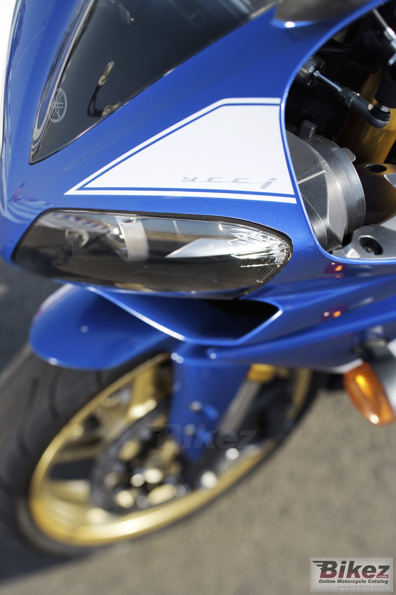 Yamaha YZF-R1