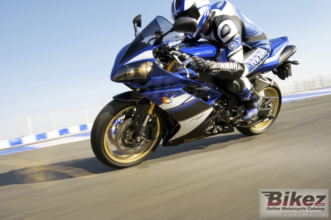 Yamaha YZF-R1