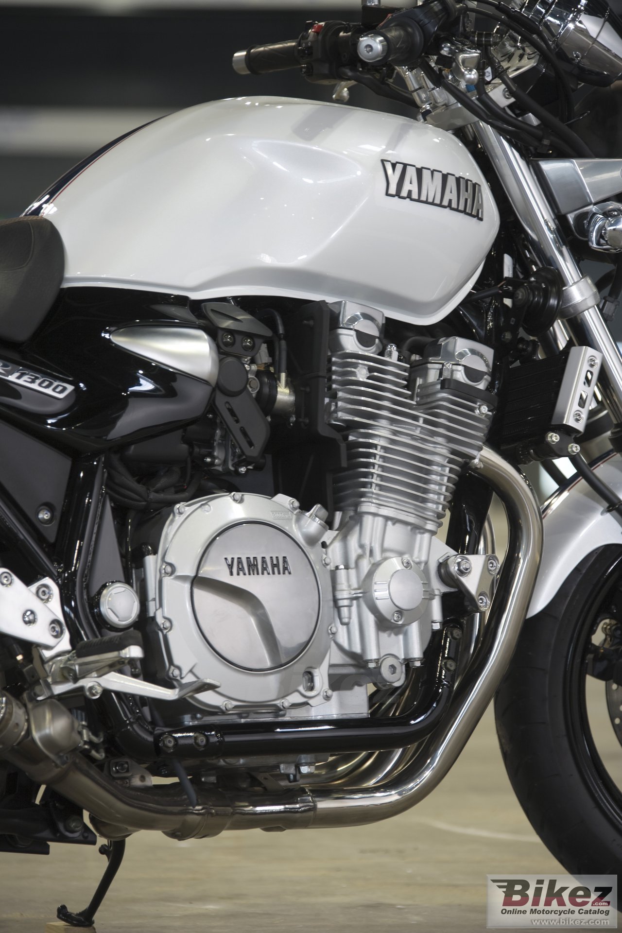 Yamaha XJR1300