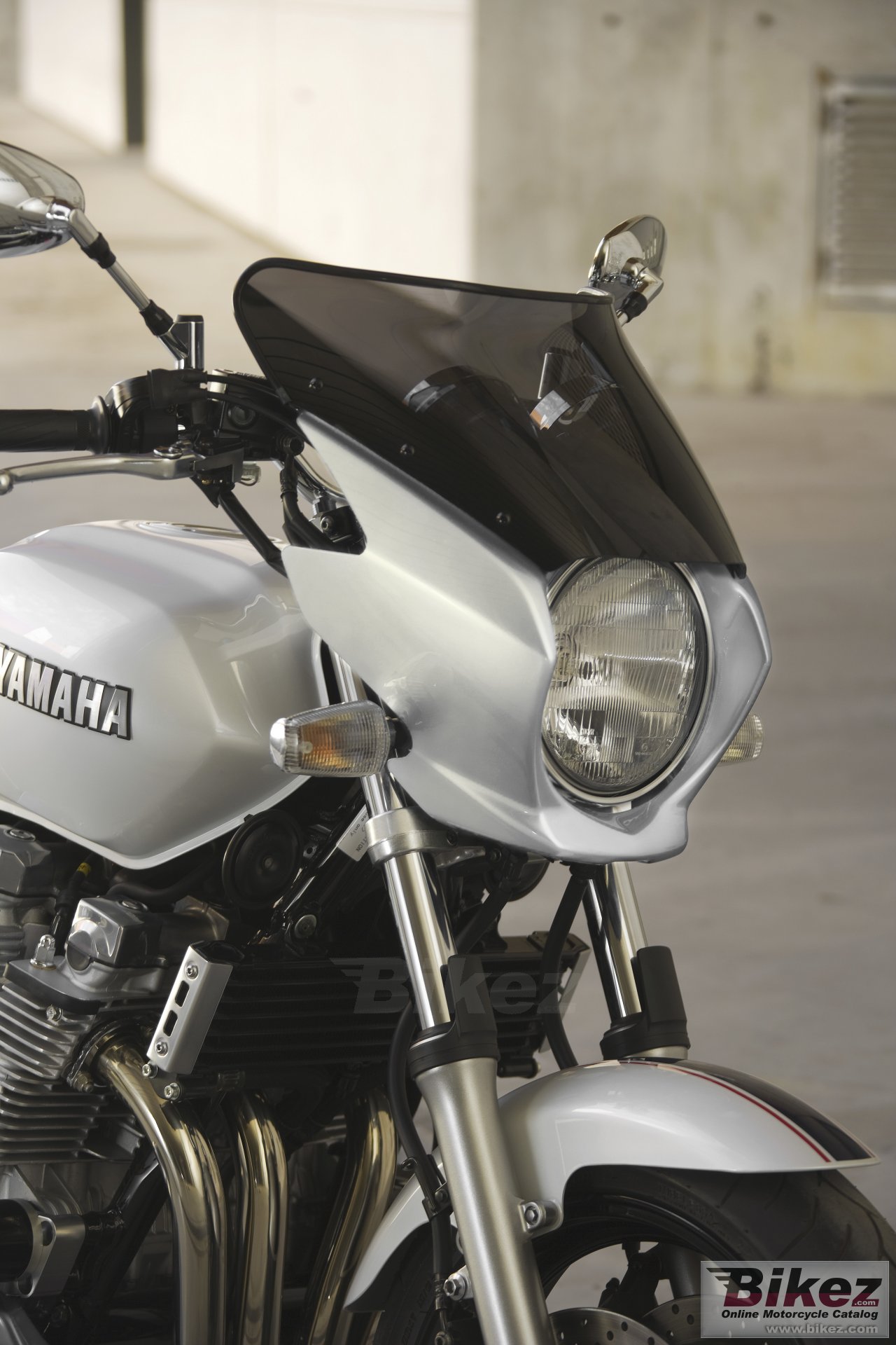 Yamaha XJR1300