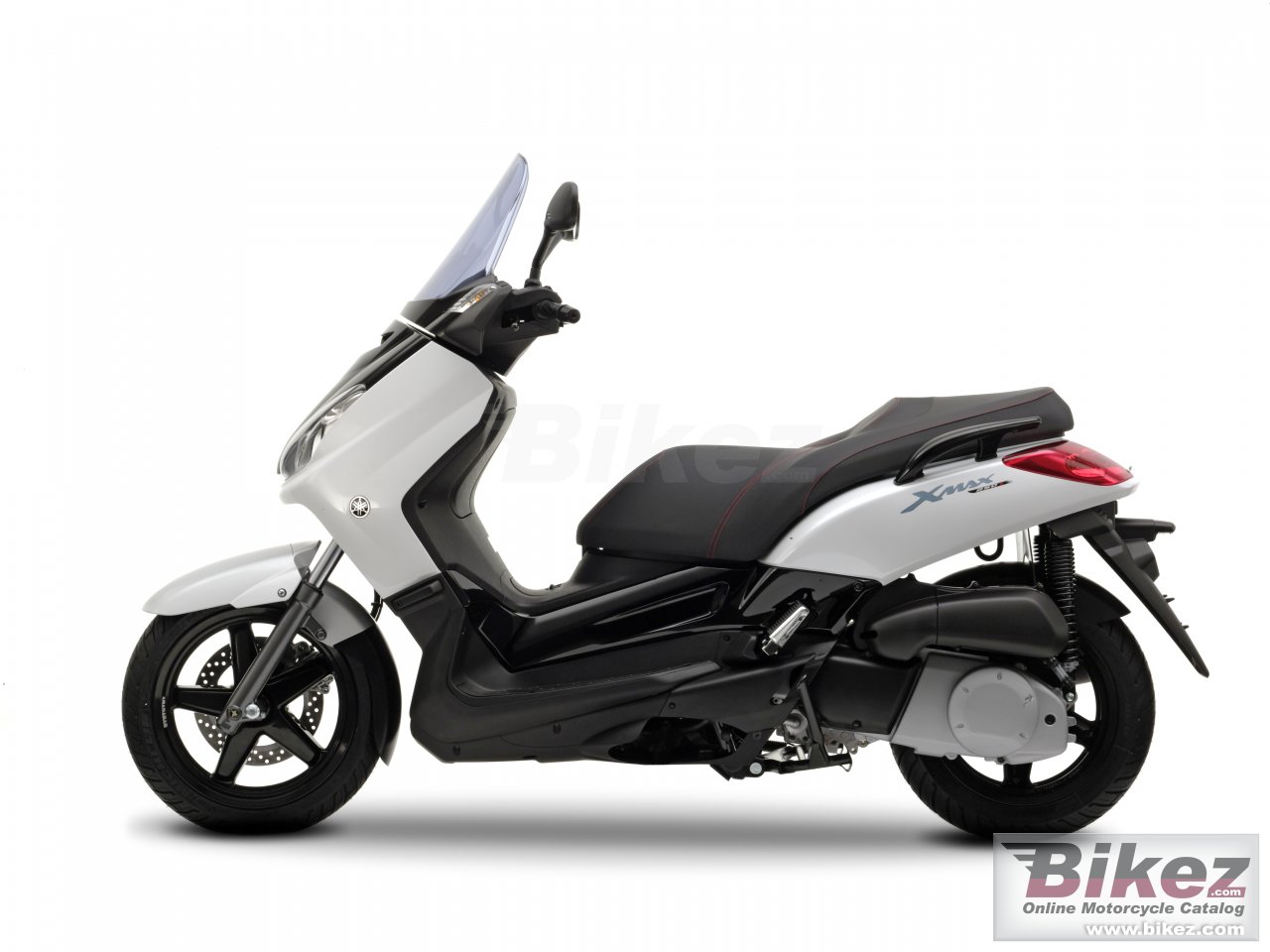 Yamaha X-Max 250