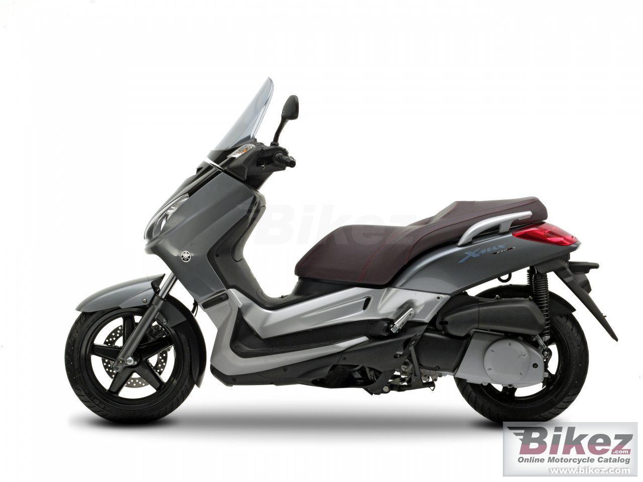 Yamaha X-Max 250