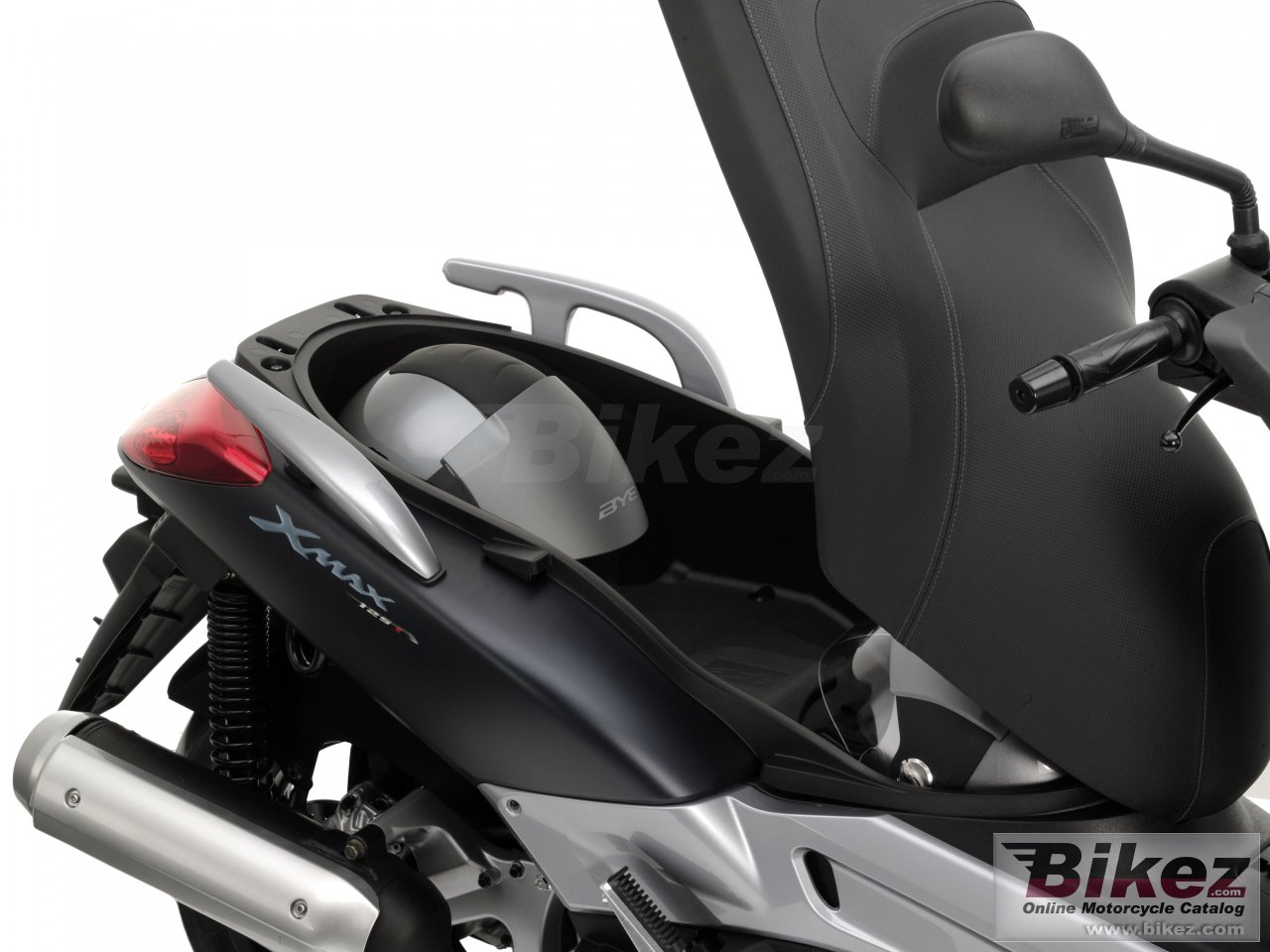 Yamaha X-Max 125