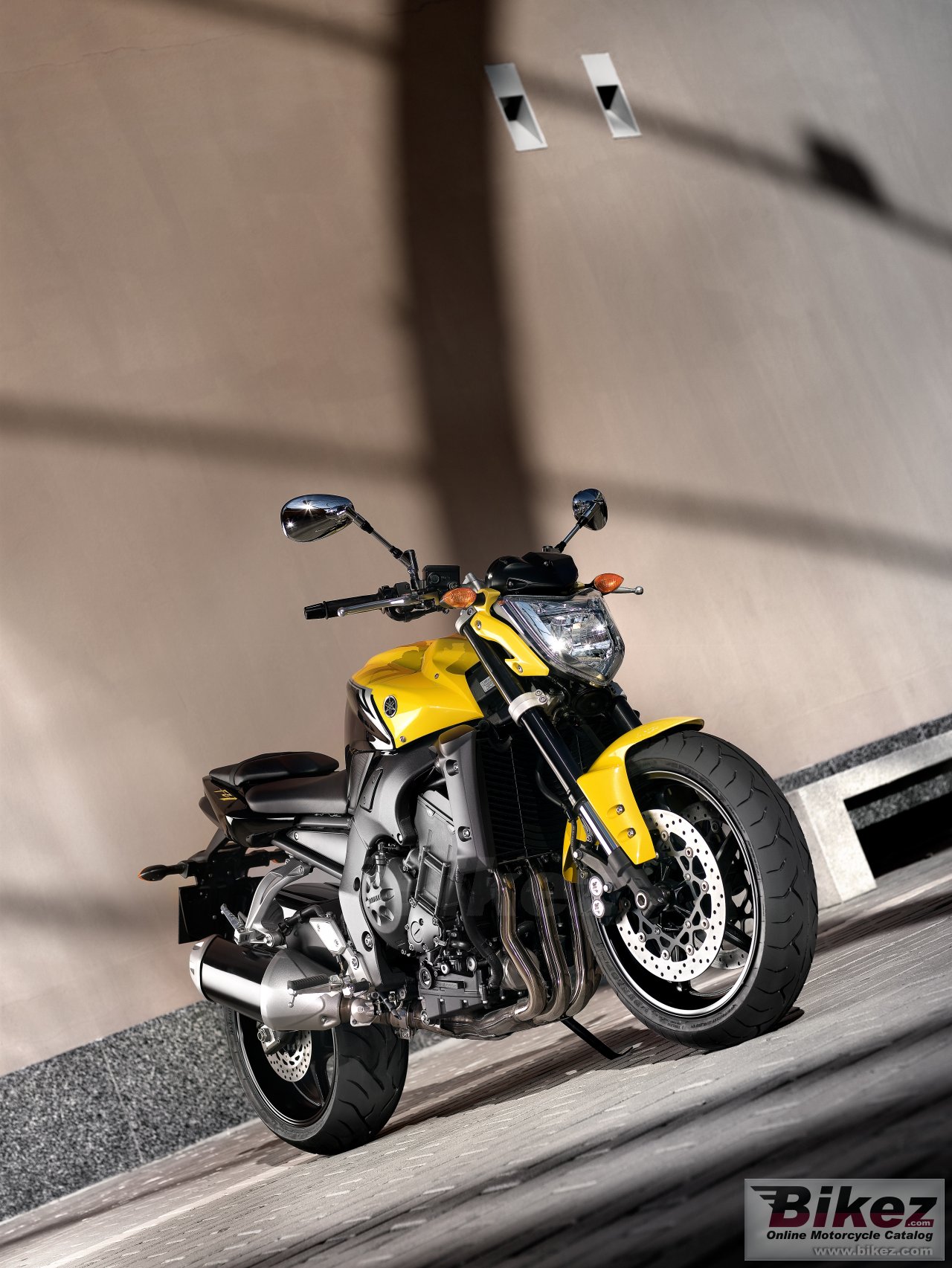 Yamaha FZ1