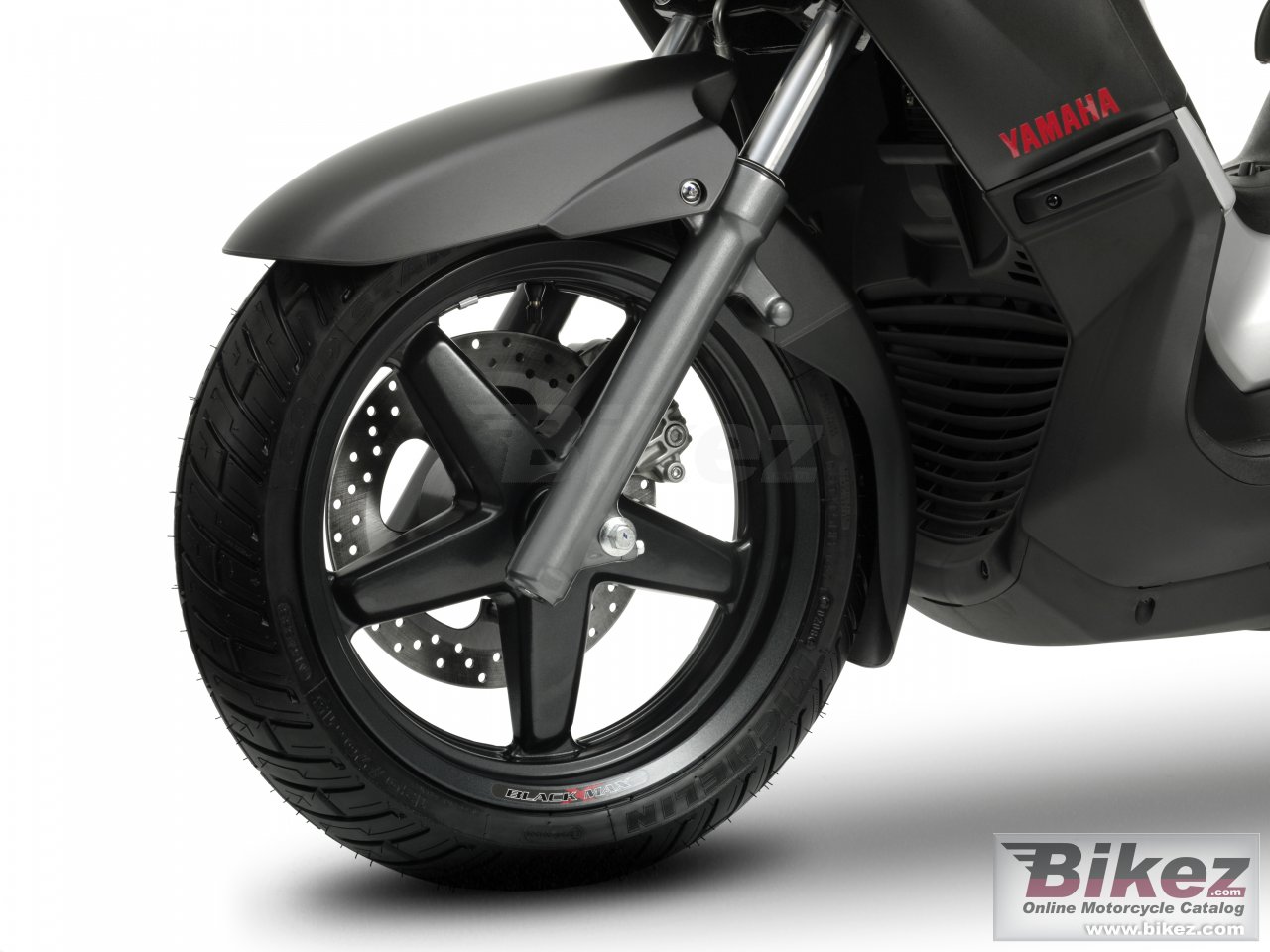 Yamaha Black X-Max 125