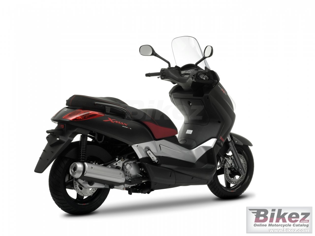 Yamaha Black X-Max 250