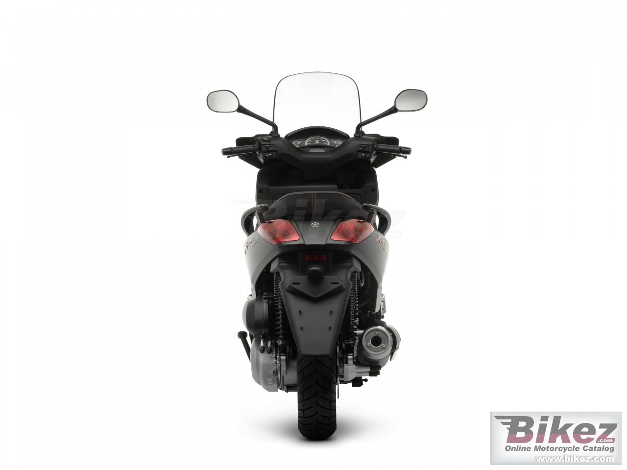 Yamaha Black X-Max 250