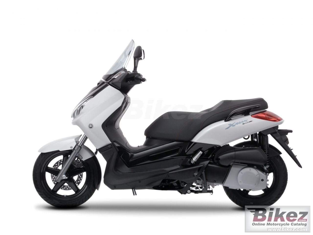 Yamaha X-MAX 250