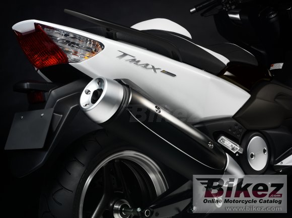 2010 Yamaha TMAX White Max ABS