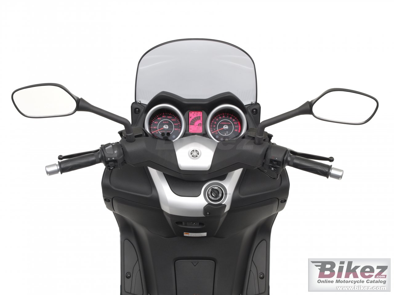 Yamaha X-Max 125