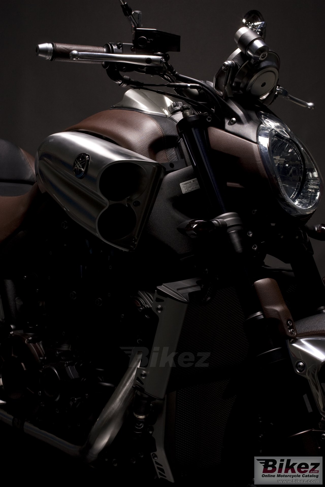 Yamaha V-Max Hermes