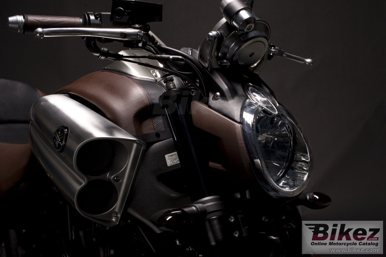 Yamaha V-Max Hermes