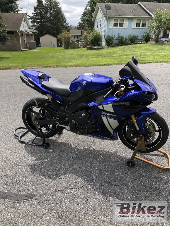 2012 Yamaha YZF-R1