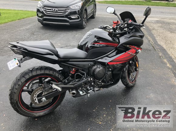 2012 Yamaha FZ6R