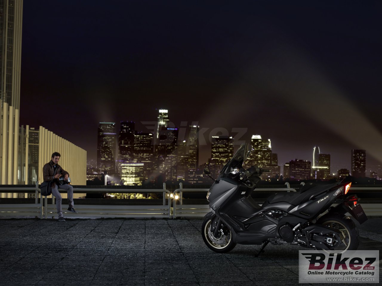 Yamaha TMAX Black Max