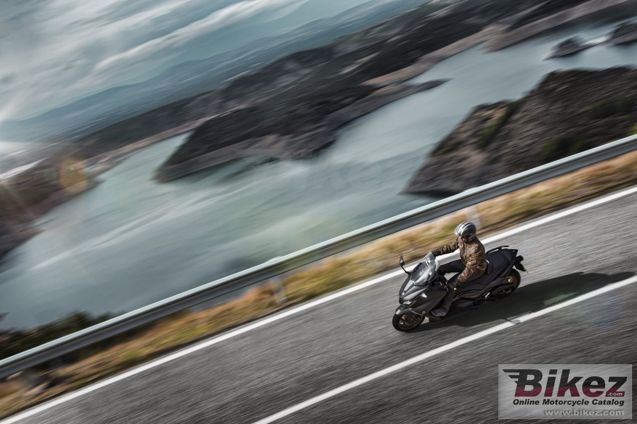 Yamaha TMAX Black Max ABS