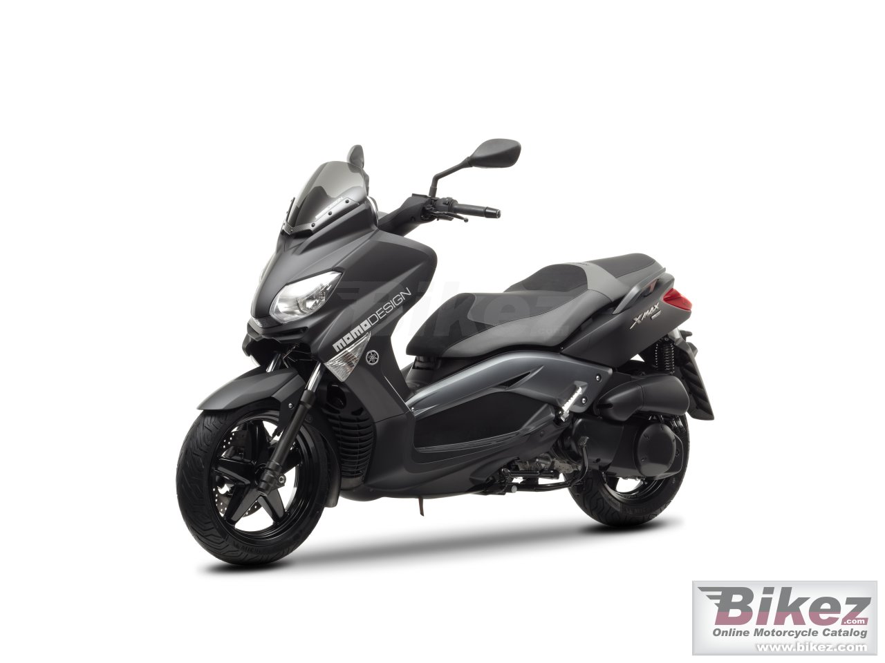 Yamaha X-MAX 250 MOMO Design