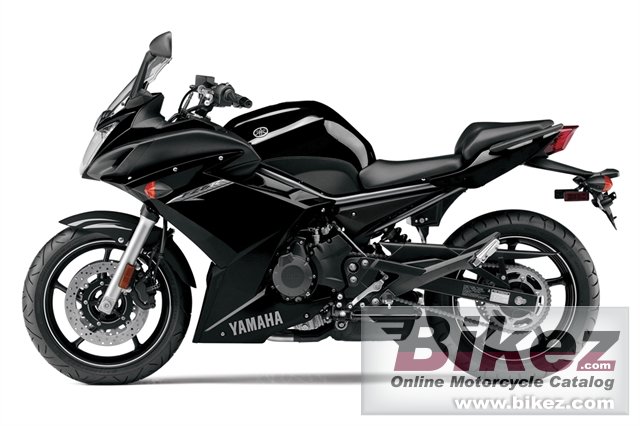 Yamaha FZ6R