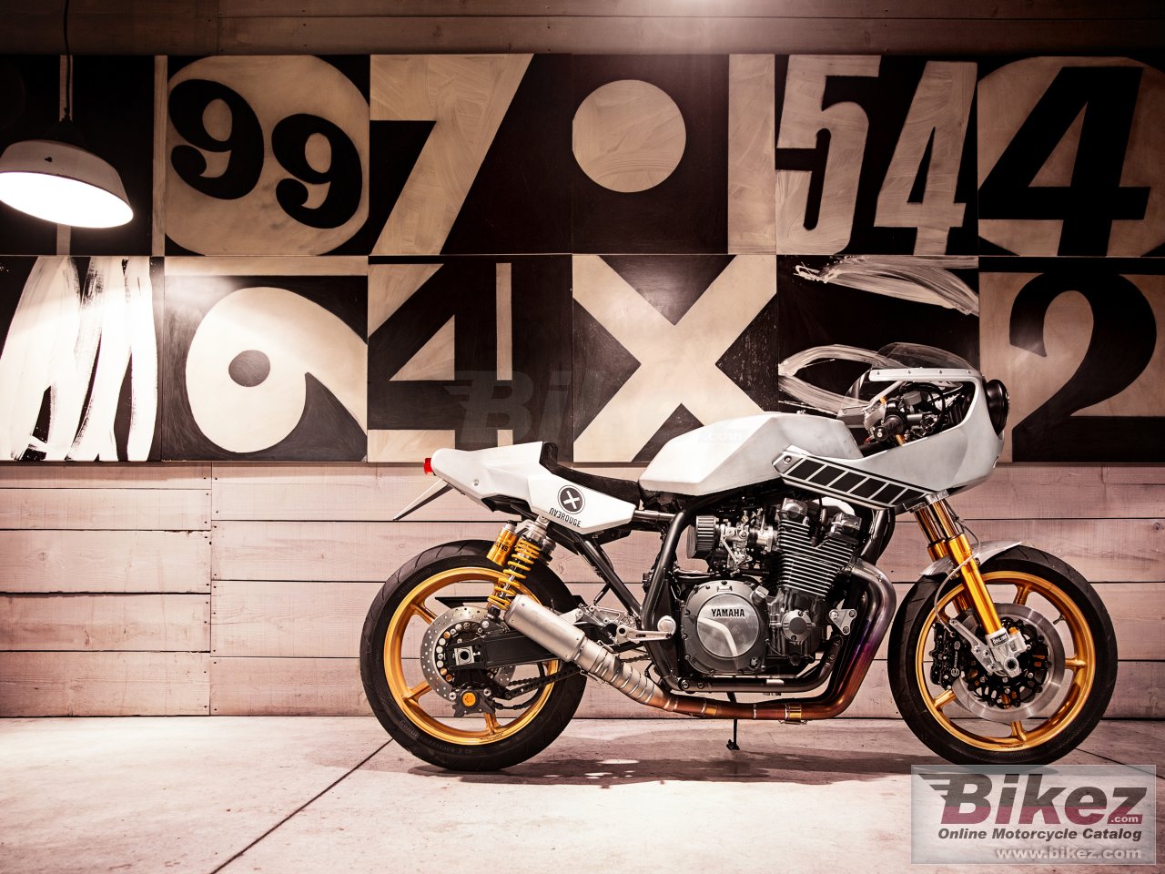 Yamaha XJR1300 Eau Rouge by Deus