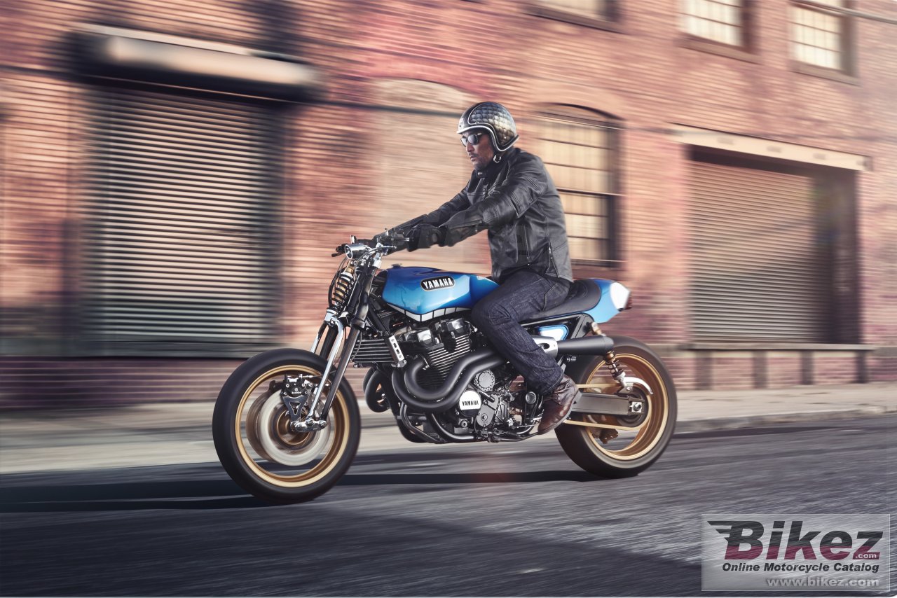 Yamaha XJR1300 Rhapsody In Blue