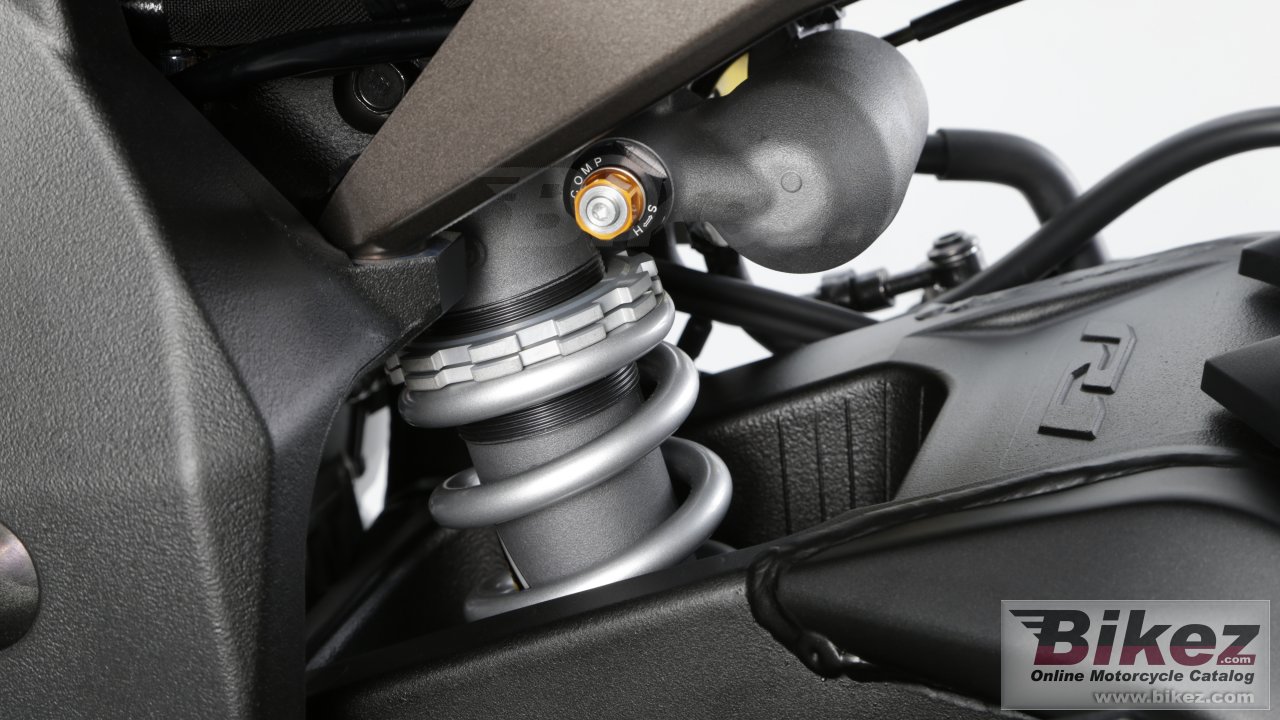 Yamaha YZF-R1