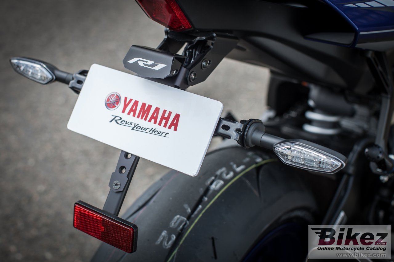 Yamaha YZF-R1