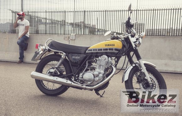 2016 Yamaha SR400