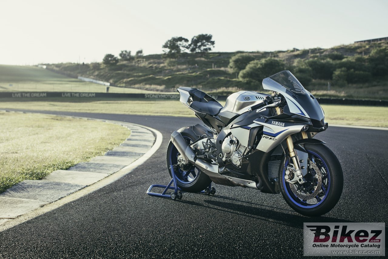 Yamaha YZF-R1M