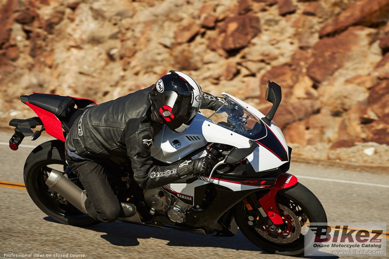 Yamaha YZF-R1S