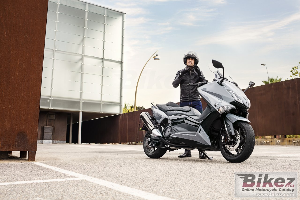 Yamaha TMAX Lux Max